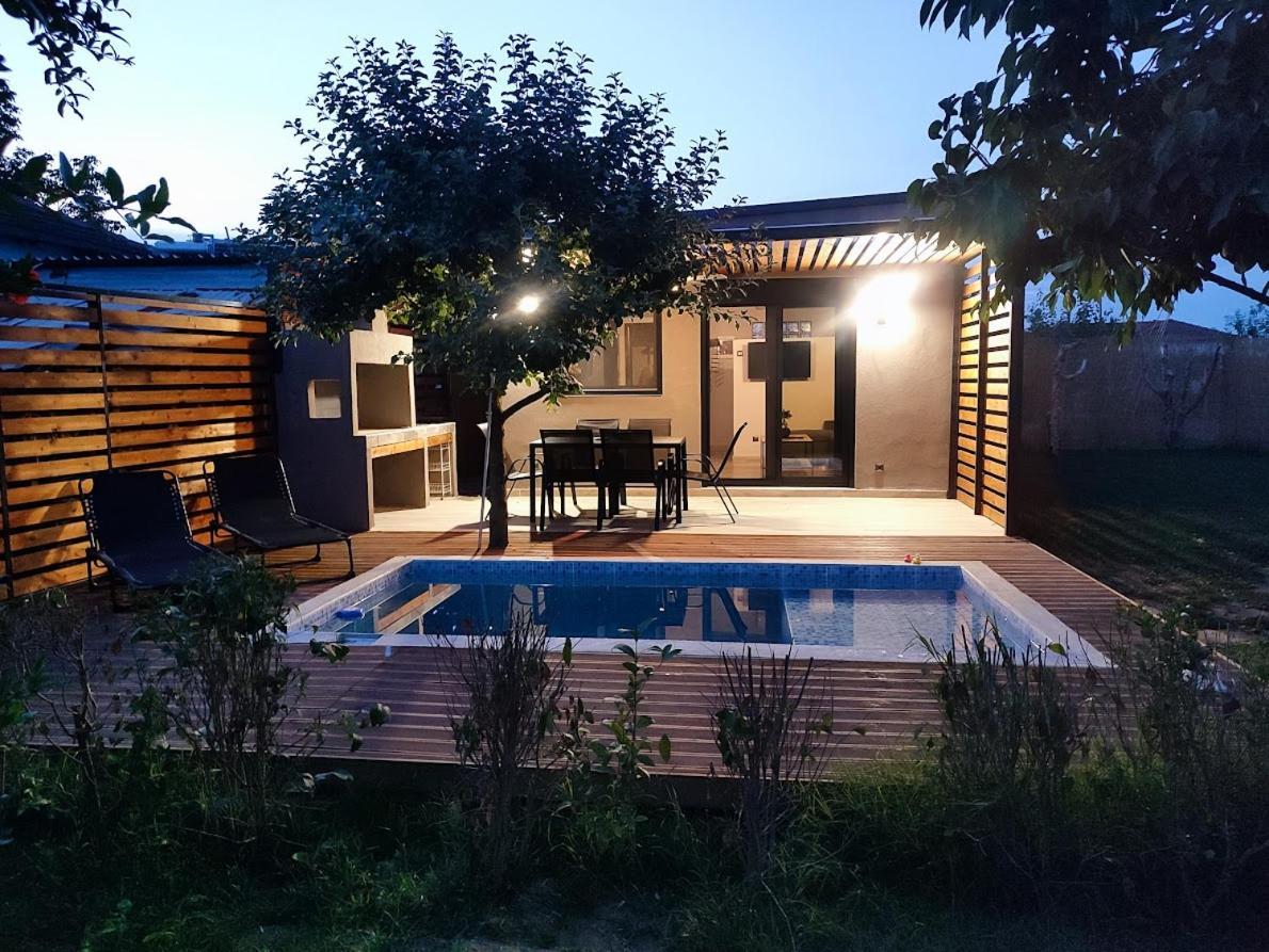 Mosquito Luxury Studio Keramoti  Exterior photo
