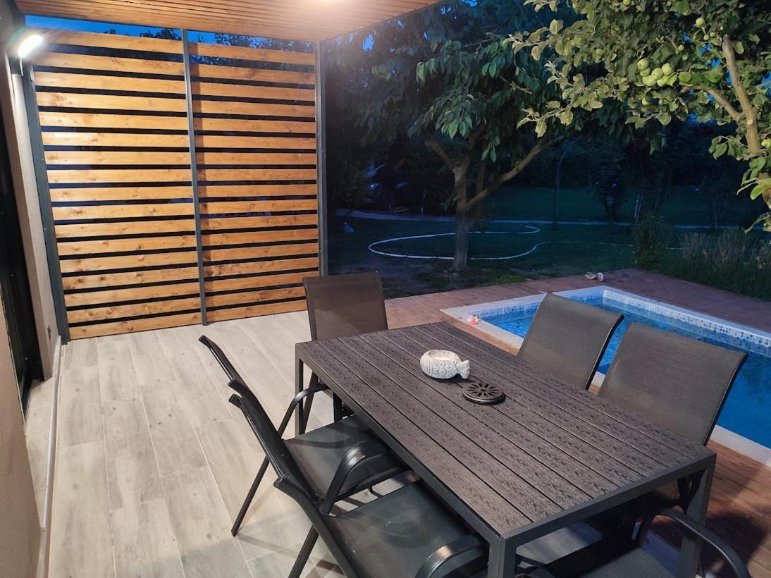 Mosquito Luxury Studio Keramoti  Exterior photo